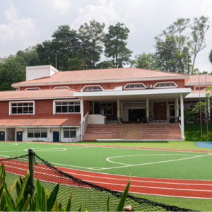 Holland International School